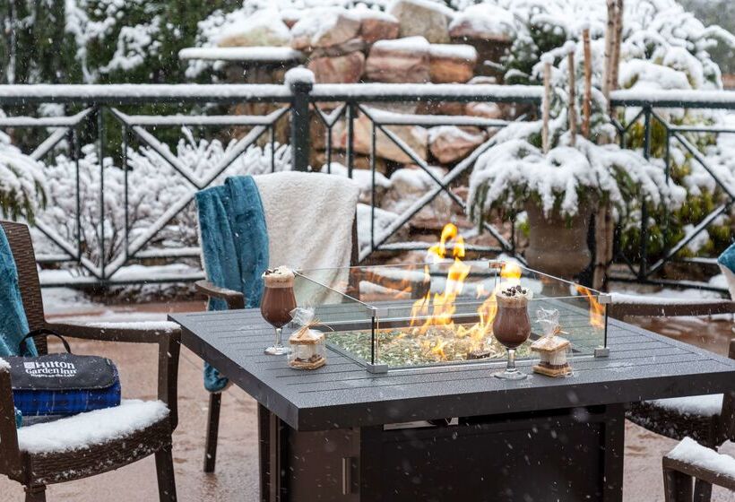 هتل Hilton Garden Inn Niagaraonthelake