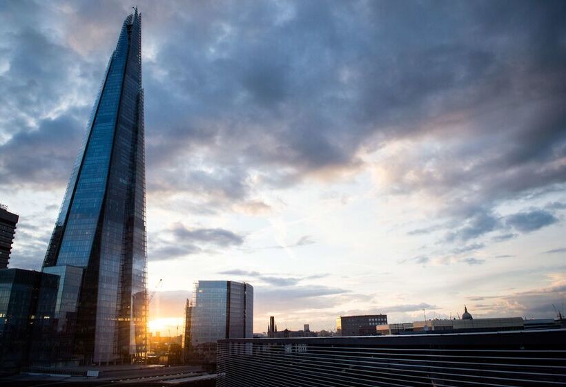 هتل Hilton London Tower Bridge