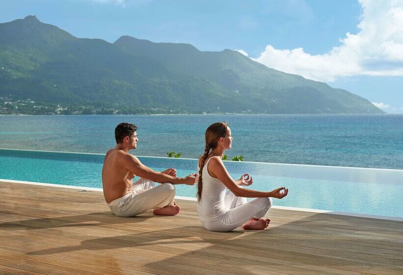 هتل Hilton Seychelles Northolme Resort & Spa