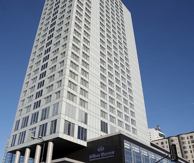 호텔 Hilton Warsaw City