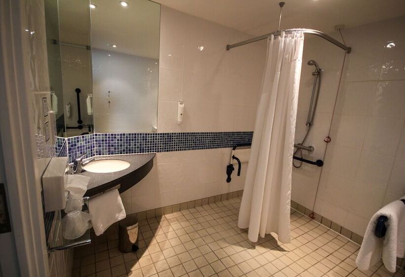 هتل Holiday Inn Express Doncaster, An Ihg