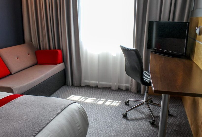 هتل Holiday Inn Express Doncaster, An Ihg