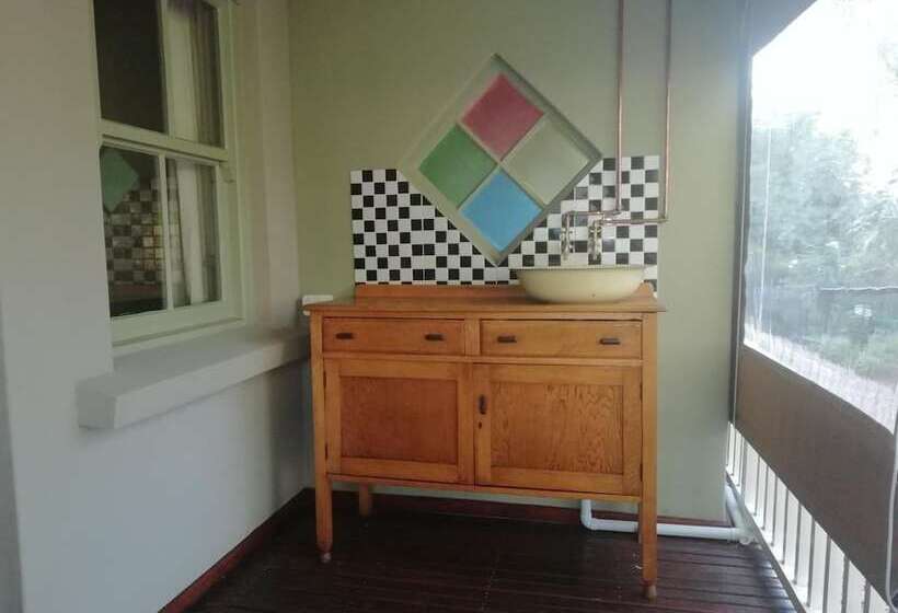 בית מלון כפרי Housemartin Guest Lodge