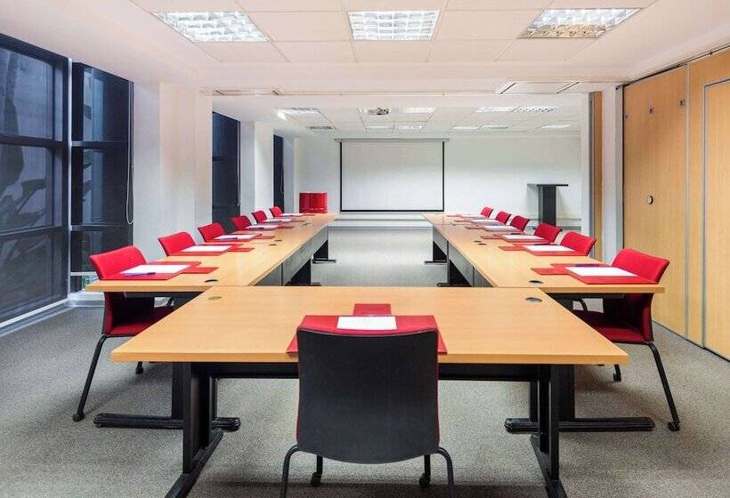 هتل Ibis Casa Sidi Maarouf