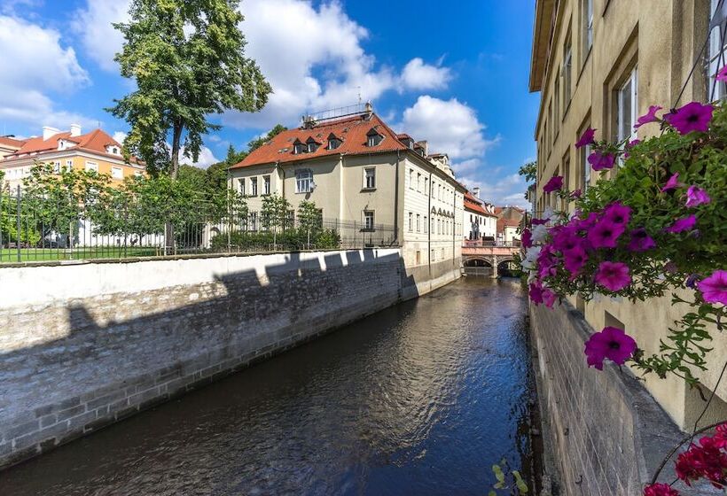 Fotos del hotel Kampa Garden:  20