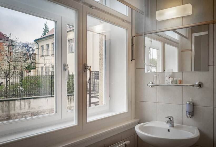 Fotos del hotel Kampa Garden:  26