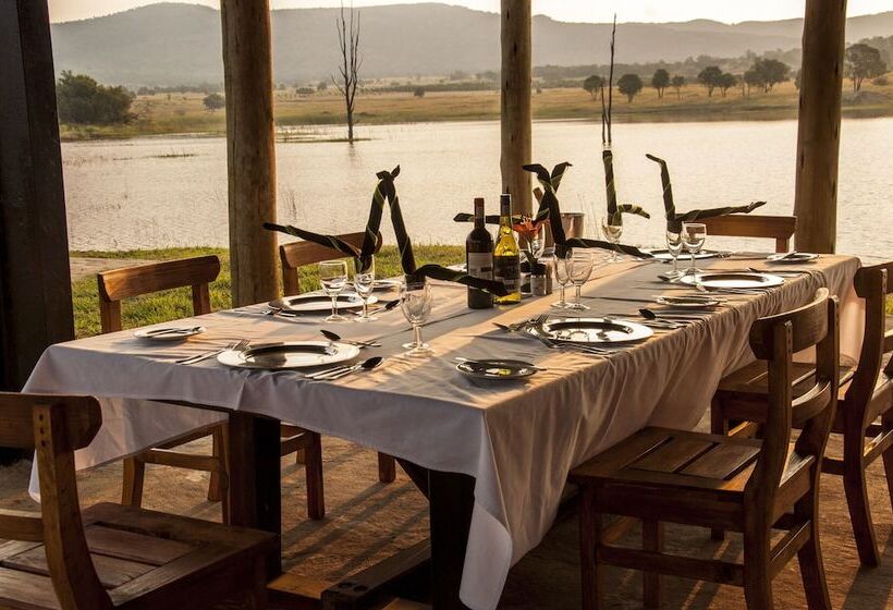 فندق Kedar Heritage Lodge, Conference Centre & Spa