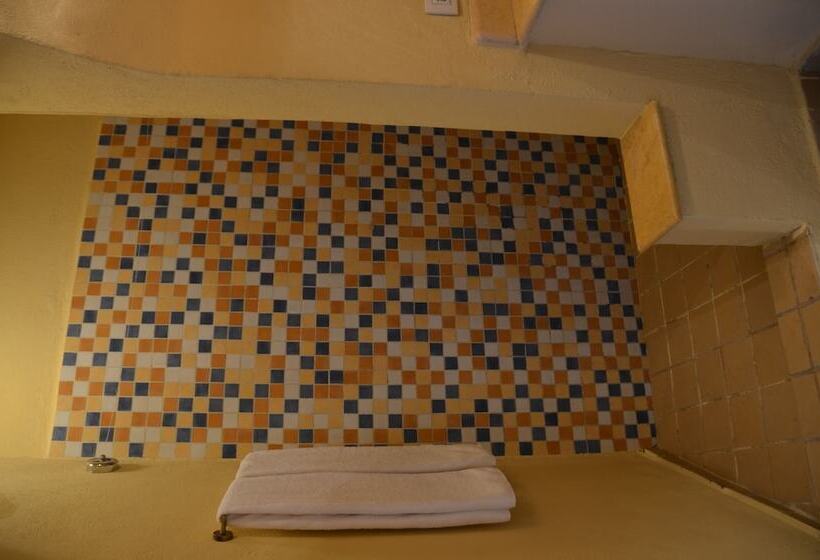 هتل Marina Lodge At Port Ghalib
