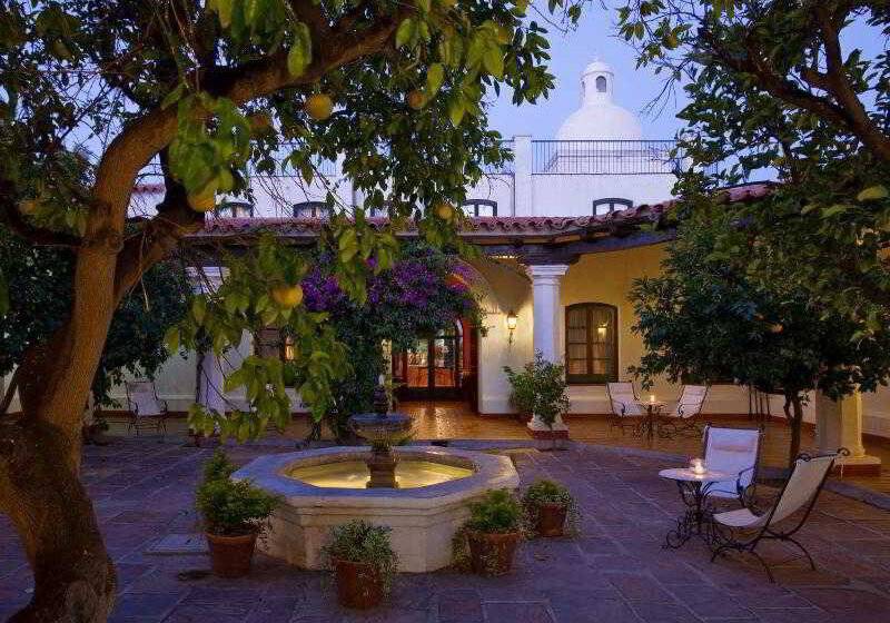 هتل Patios De Cafayate