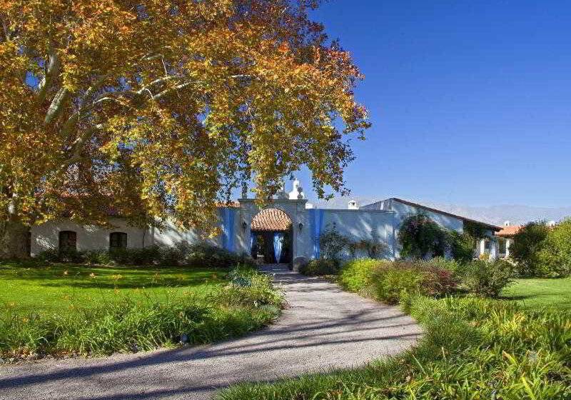 هتل Patios De Cafayate