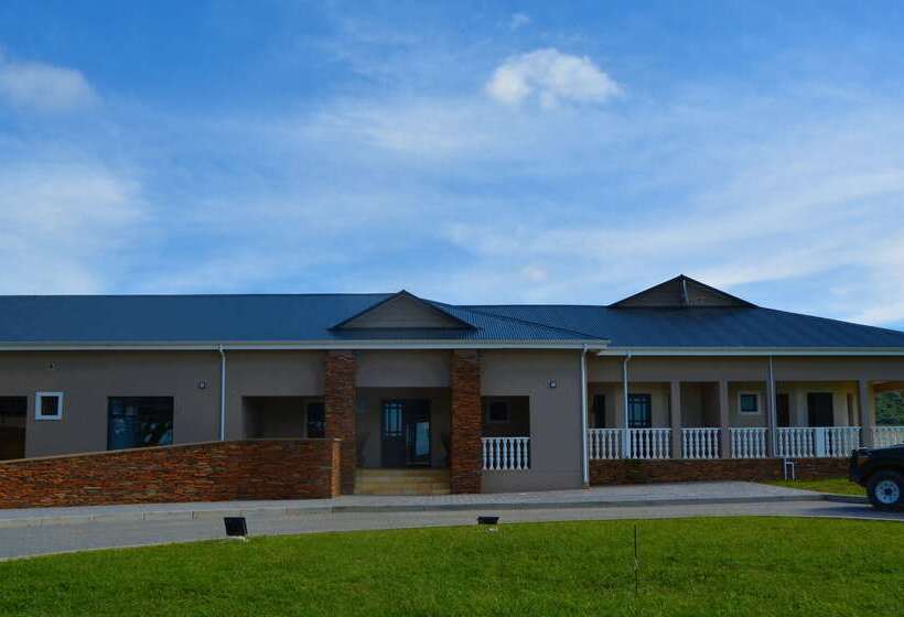 בית מלון כפרי Premier Resort Mpongo Private Game Reserve