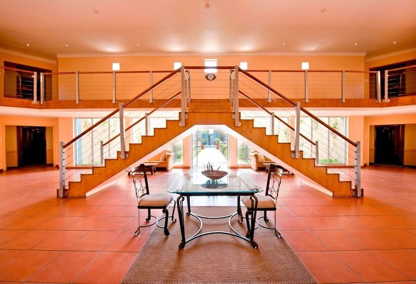 Protea Hotel By Marriott Ondangwa