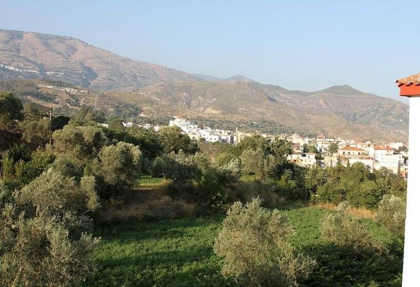 هتل Puerta Nazari