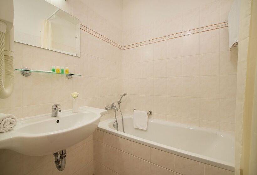 Fotos del hotel Rezidence Emmy:  12