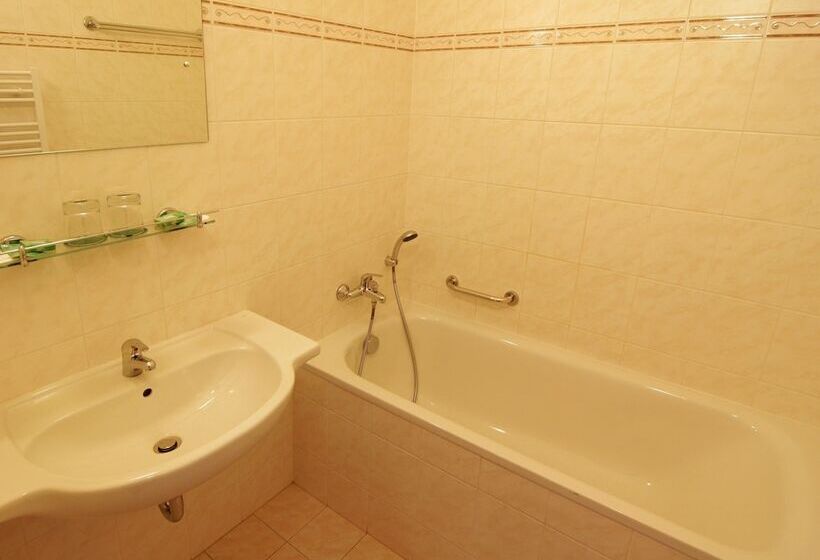 Fotos del hotel Rezidence Emmy:  13