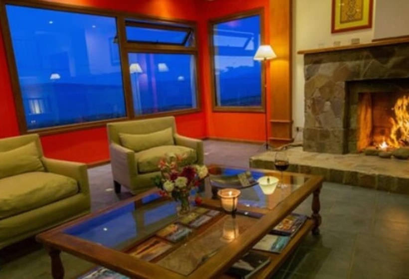 هتل Terraza Coirones