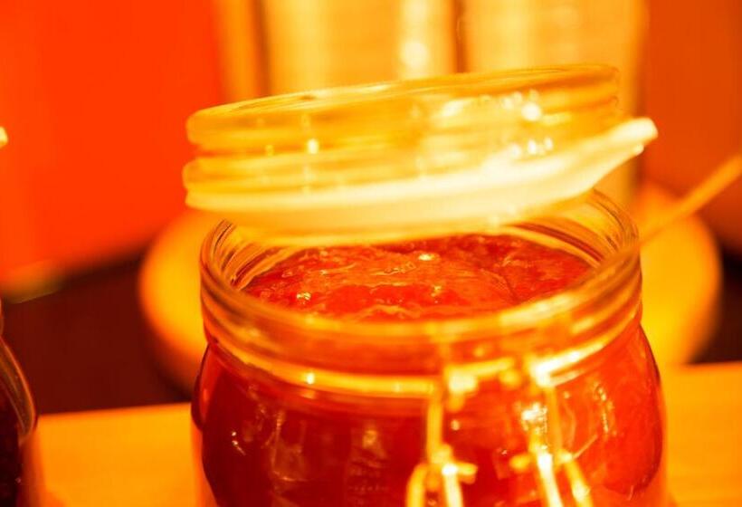 Fotos del hotel Townhouse:  33