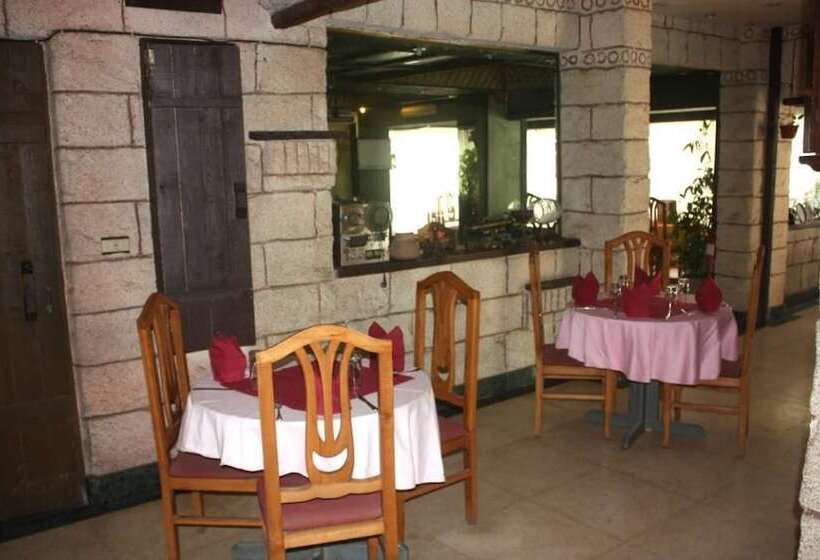 Fotos del hotel Caroline Crillon:  12