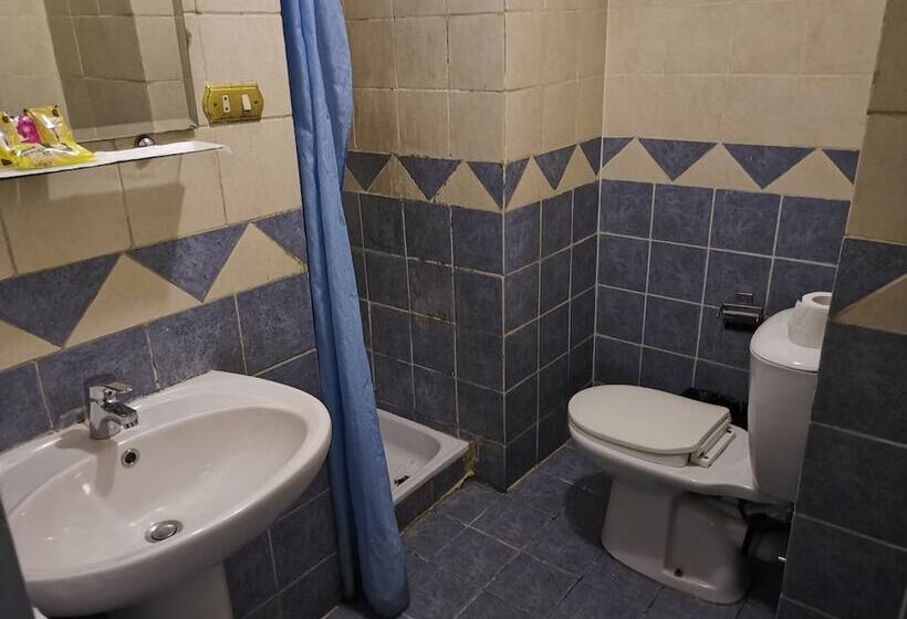 Fotos del hotel Caroline Crillon:  21