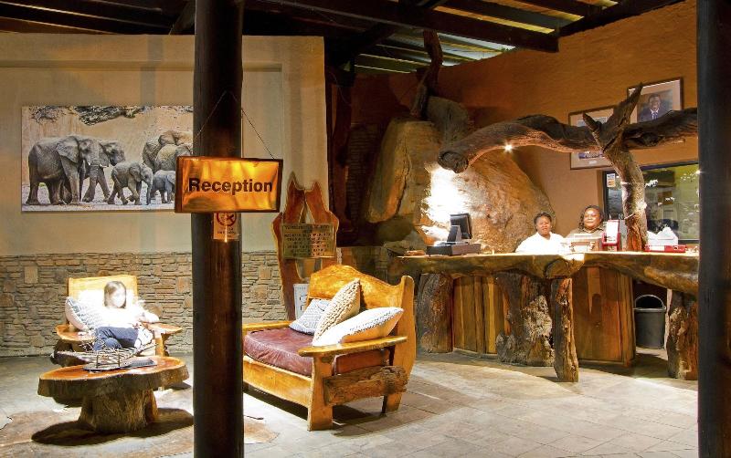 Hotel Twyfelfontein Country Lodge