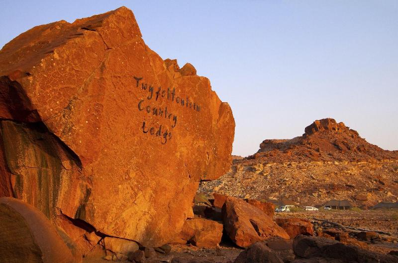 Hotel Twyfelfontein Country Lodge