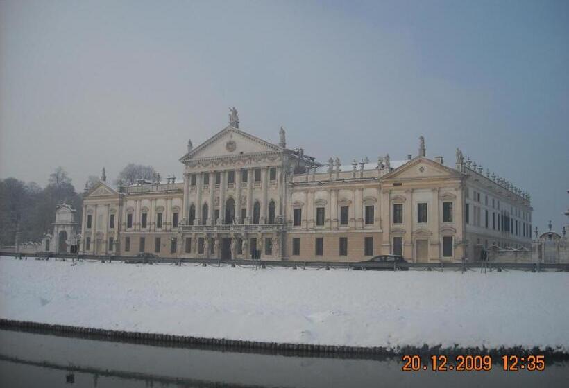 Ahr Hotel Antille