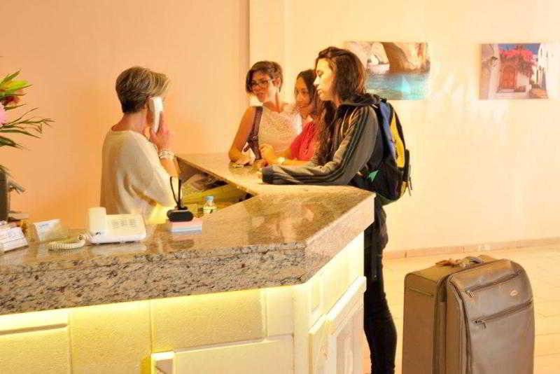 Carina Hotel