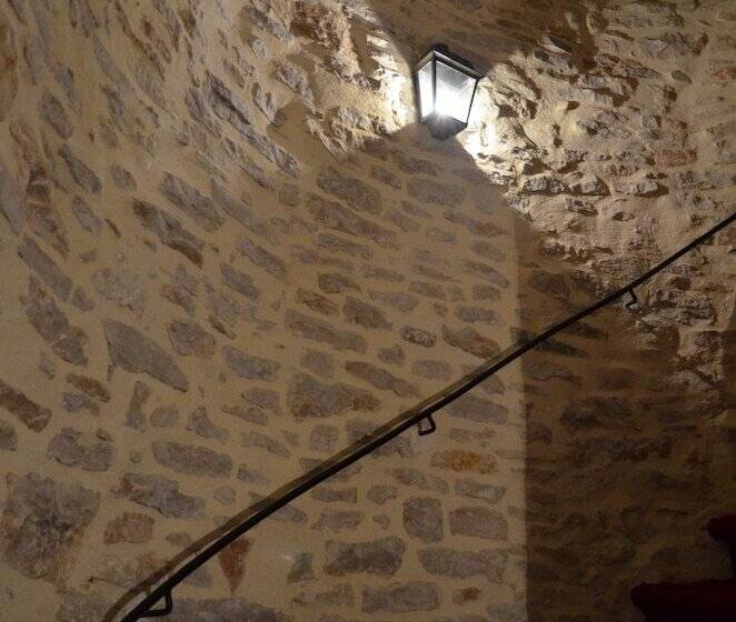 هتل Abbaye De Maizieres