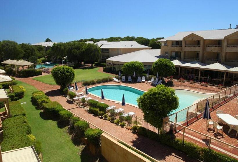 فندق Abbey Beach Resort