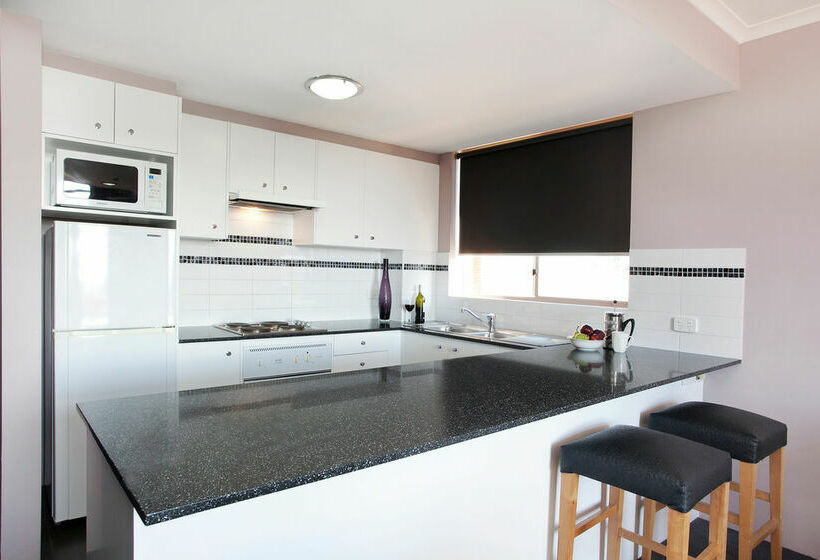 هتل Quality Apartments Camperdown