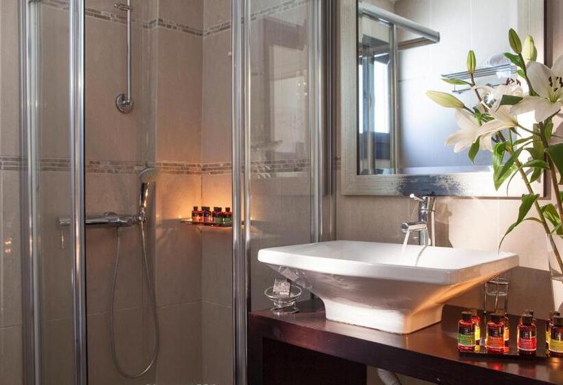 هتل Aegean Suites, Santikos Collection