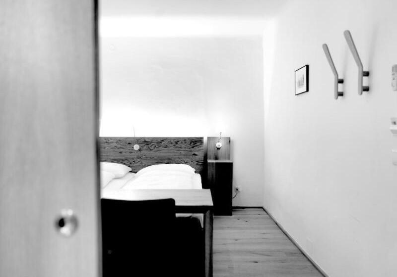 Arthotel Blaue Gans