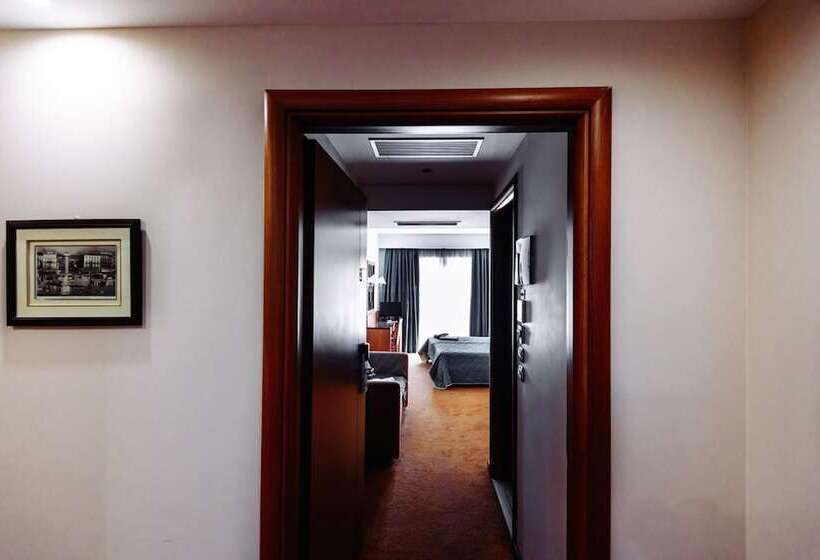 Fotos del hotel Athens Mirabello:  29