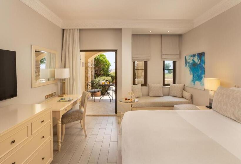 هتل Aphrodite Hills
