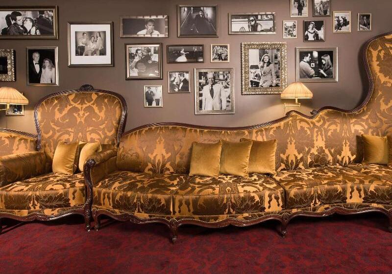 هتل Hôtel Barrière Fouquet S Paris