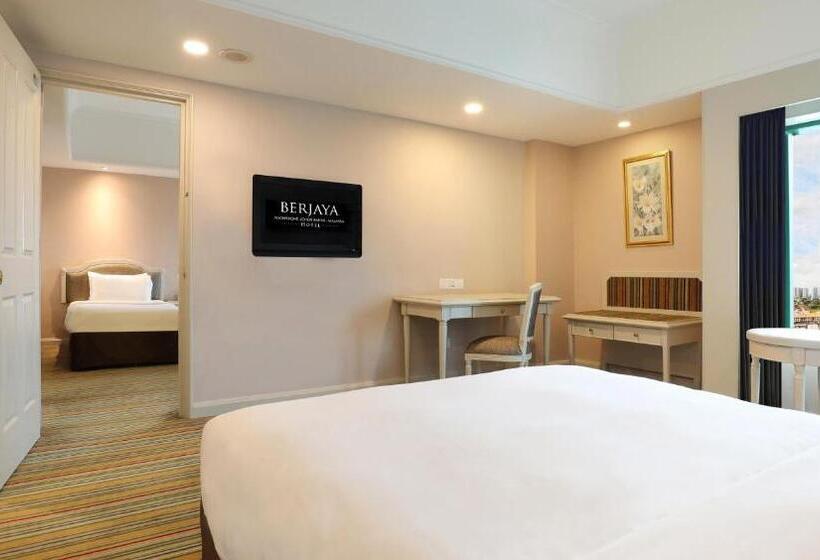 Fotos del hotel Berjaya Waterfront Hotel:  13