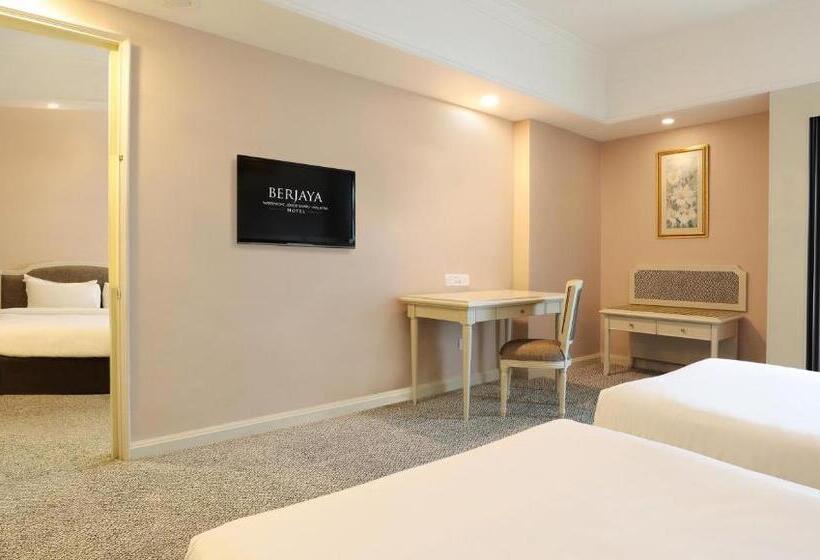 Fotos del hotel Berjaya Waterfront Hotel:  10