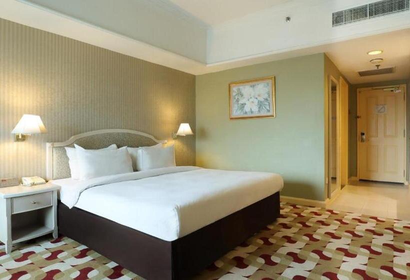 Fotos del hotel Berjaya Waterfront Hotel:  5