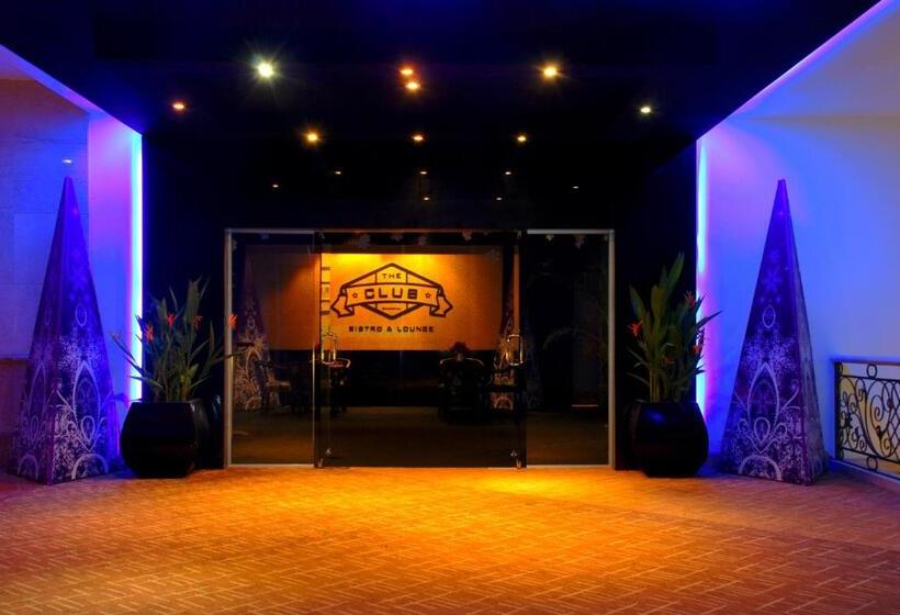 Fotos del hotel Berjaya Waterfront Hotel:  61