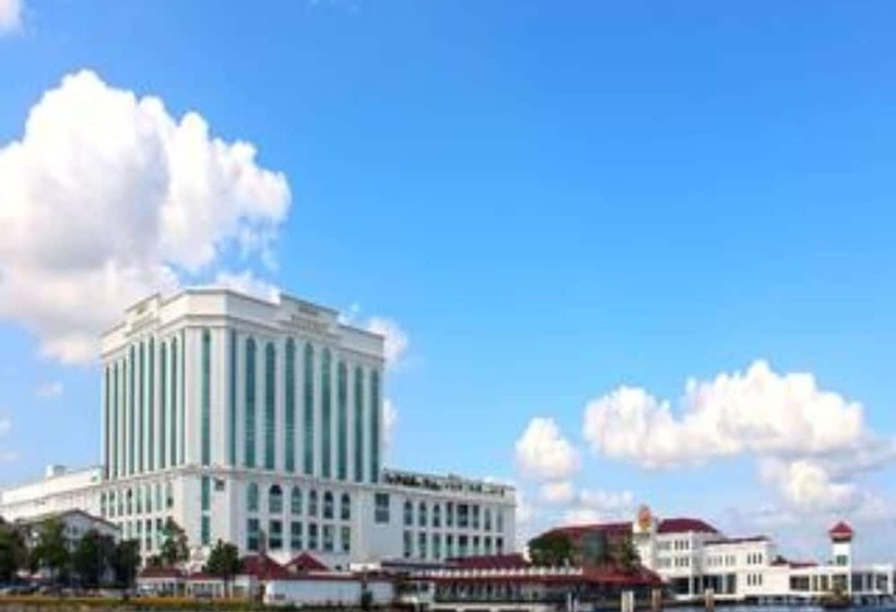 فندق Berjaya Waterfront