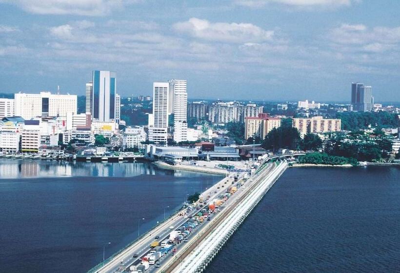 Fotos del hotel Berjaya Waterfront Hotel:  46