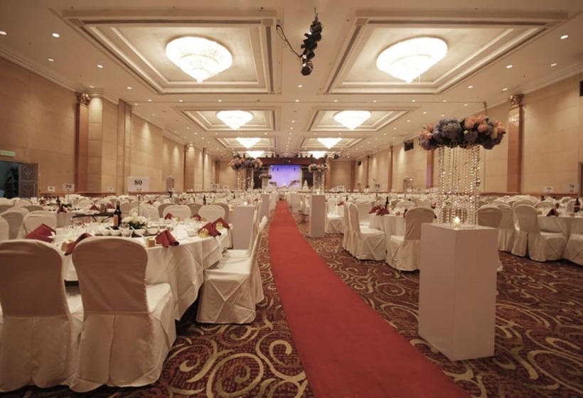 Fotos del hotel Berjaya Waterfront Hotel:  50