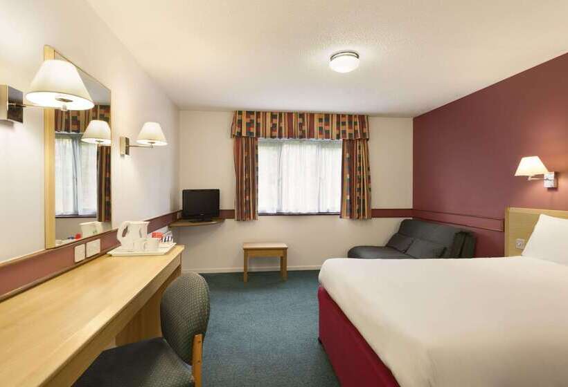 هتل Days Inn By Wyndham Bradford M62