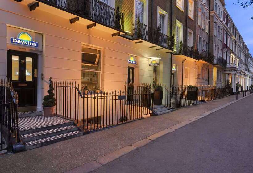 هتل Days Inn Hyde Park