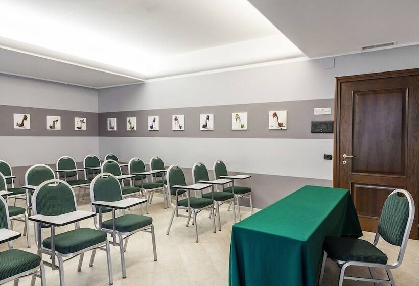 Fotos del hotel Des Etrangers:  26