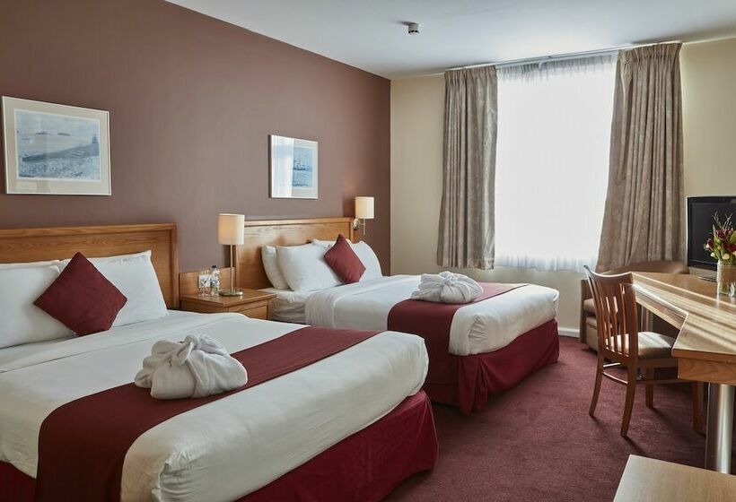 Fotos del hotel Future Inn Cardiff Bay:  36 Fotos del hotel Future Inn Cardiff Bay:  36