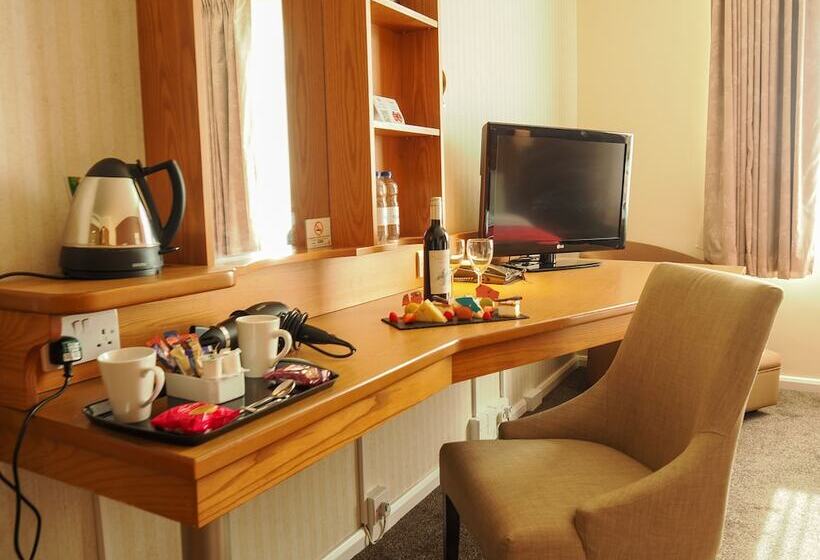 Fotos del hotel Future Inn Cardiff Bay:  12 Fotos del hotel Future Inn Cardiff Bay:  12