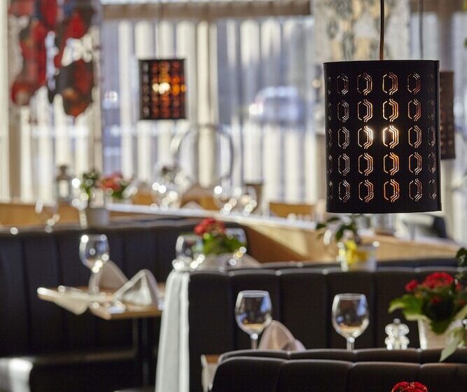 Fotos del hotel Future Inn Cardiff Bay:  49 Fotos del hotel Future Inn Cardiff Bay:  49