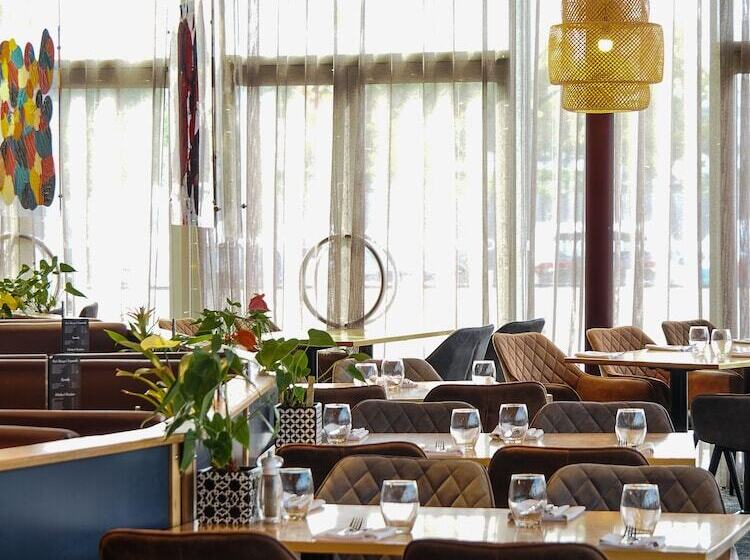 Fotos del hotel Future Inn Cardiff Bay:  51 Fotos del hotel Future Inn Cardiff Bay:  51