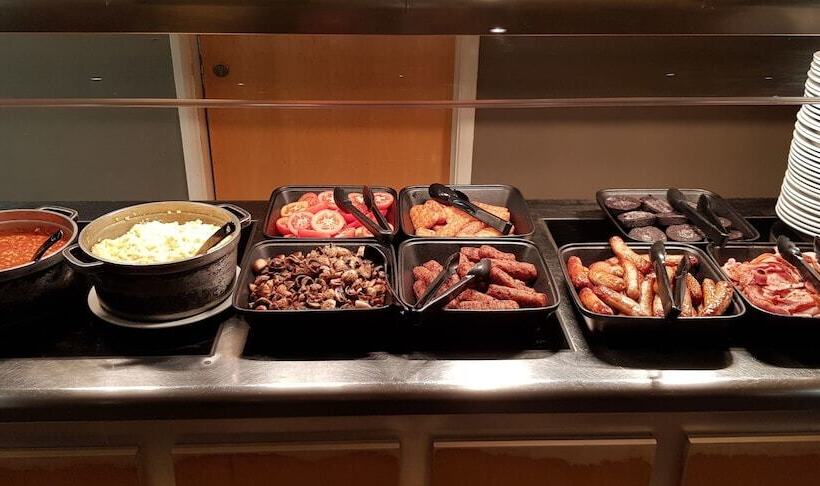 Fotos del hotel Future Inn Cardiff Bay:  39 Fotos del hotel Future Inn Cardiff Bay:  39